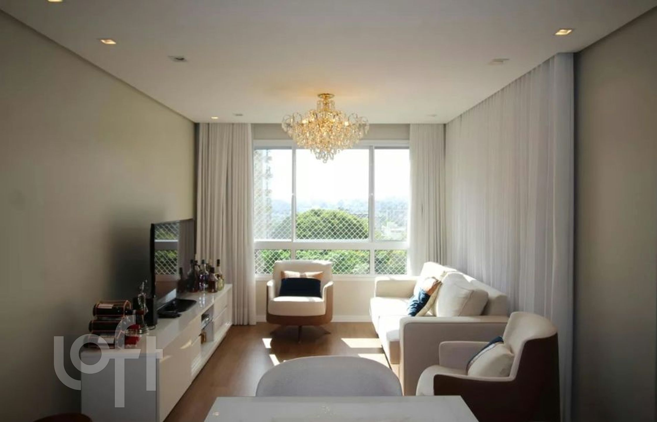 Apartamento com 97m², 3 dormitórios, 1 suíte, 2 vagas, Petrópolis em Porto Alegre