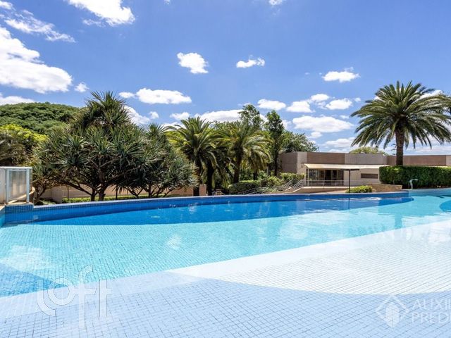 Apartamento com 117m², 3 dormitórios, 1 suíte, 2 vagas, Higienópolis em Porto Alegre