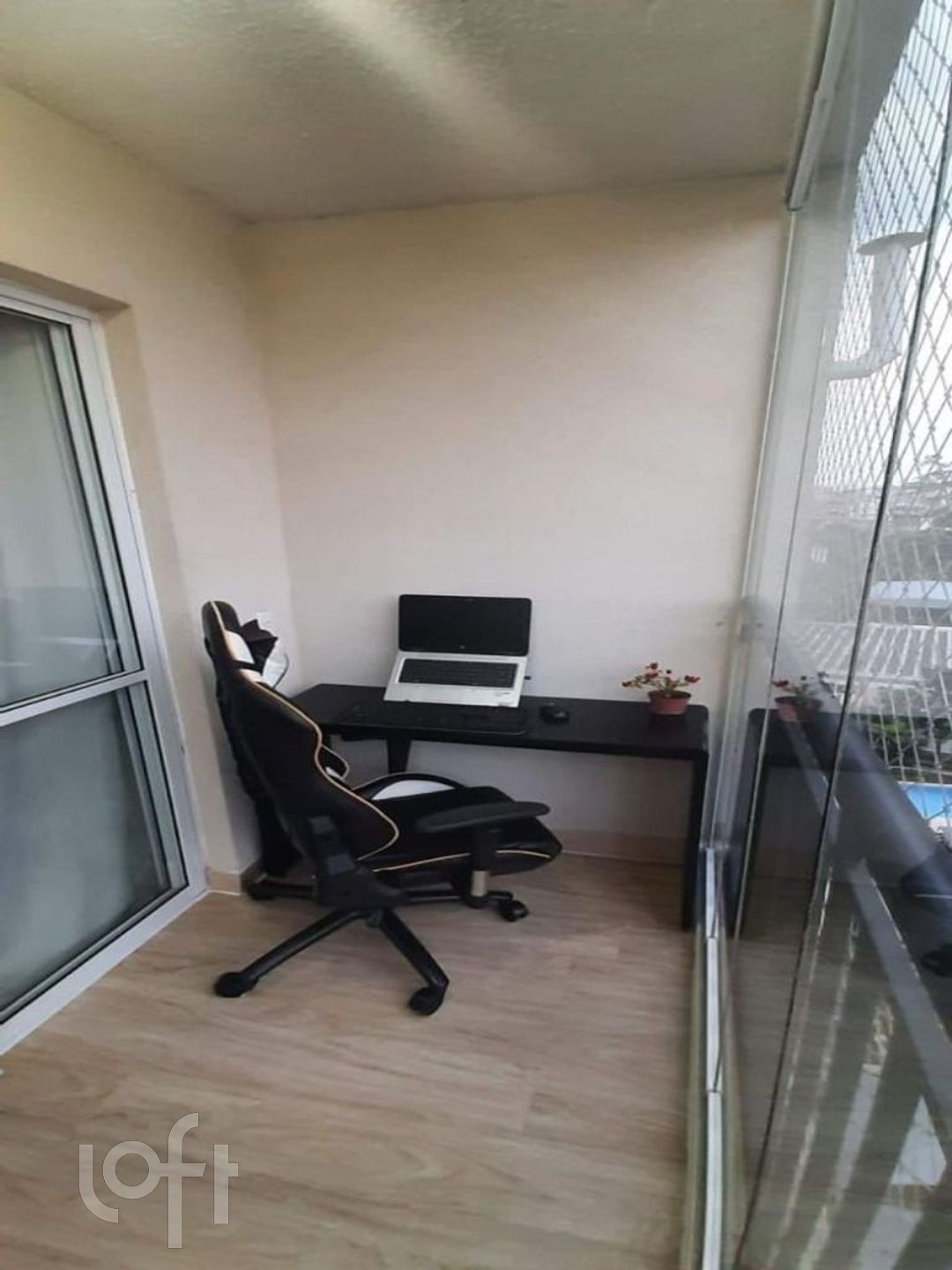 Apartamento à venda com 2 quartos, 59m² - Foto 2