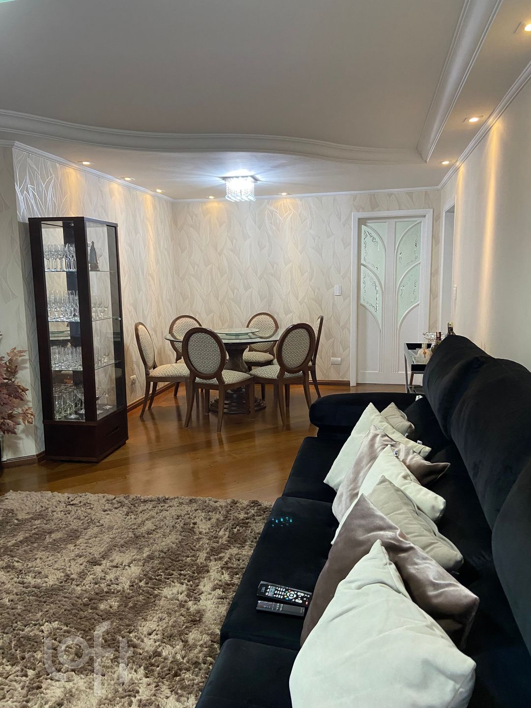 Apartamento à venda com 3 quartos, 138m² - Foto 4