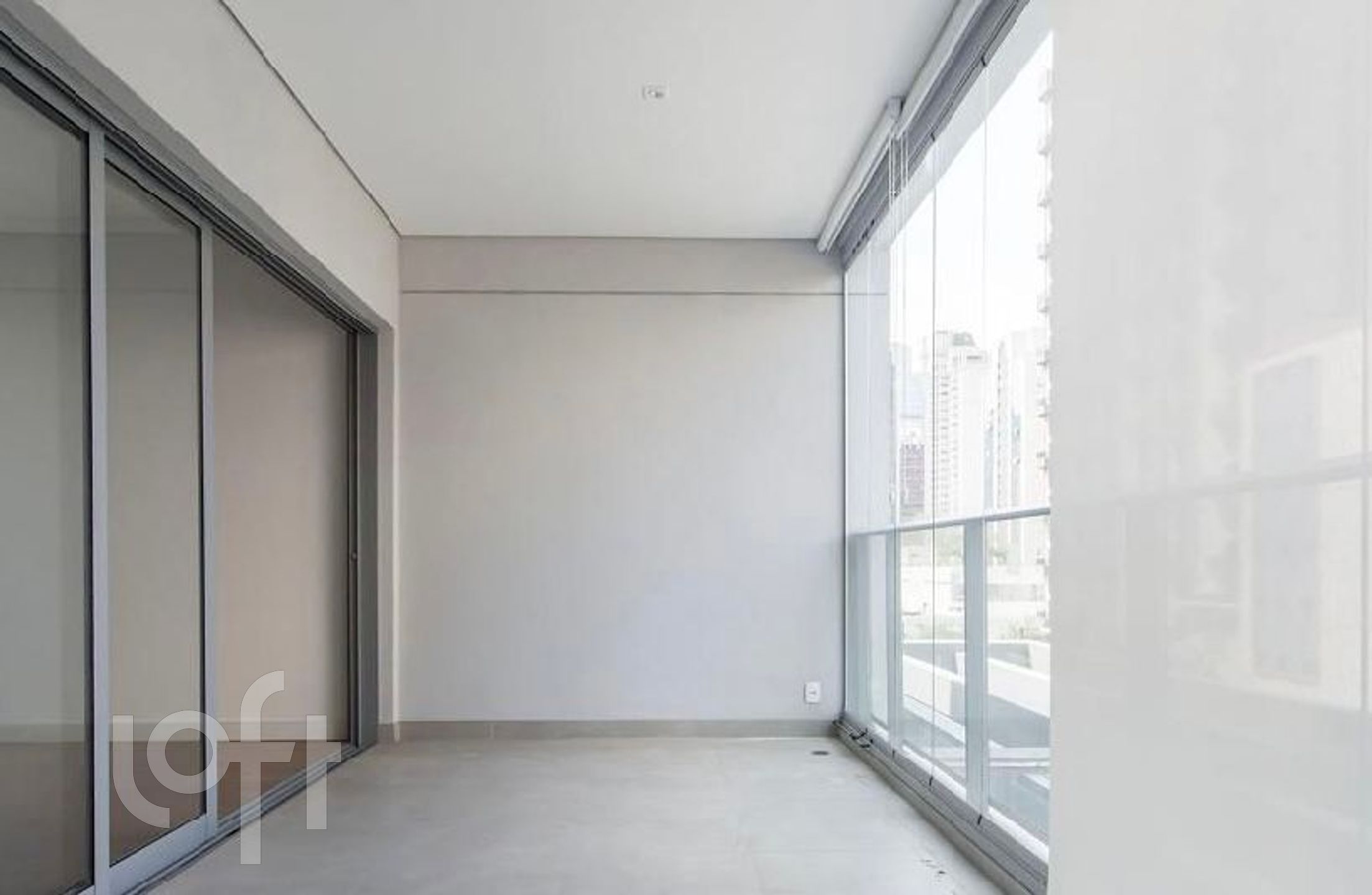 Apartamento à venda em Indianópolis com 45 m², 1 q