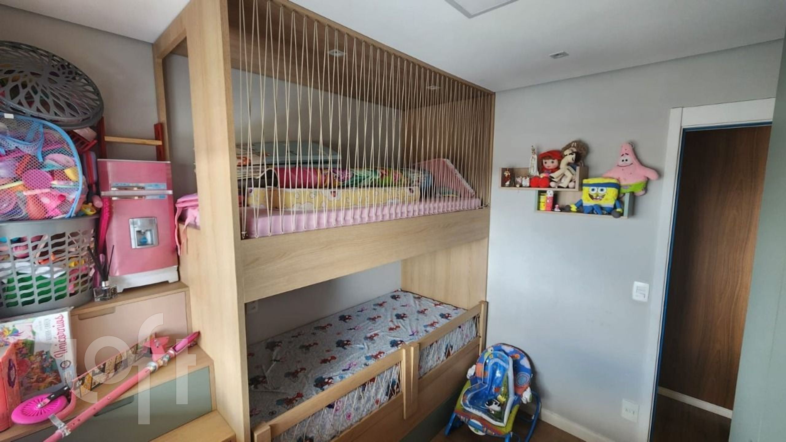 Apartamento à venda em Lapa com 69 m², 2 quartos,