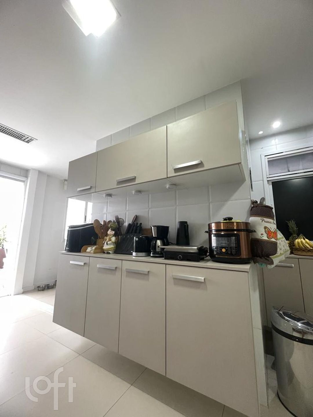 Apartamento à venda com 3 quartos, 226m² - Foto 30