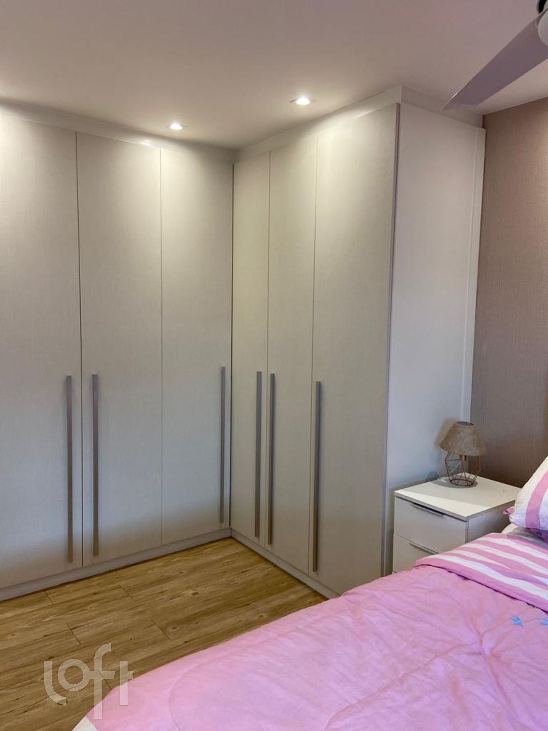 Apartamento à venda com 3 quartos, 226m² - Foto 8