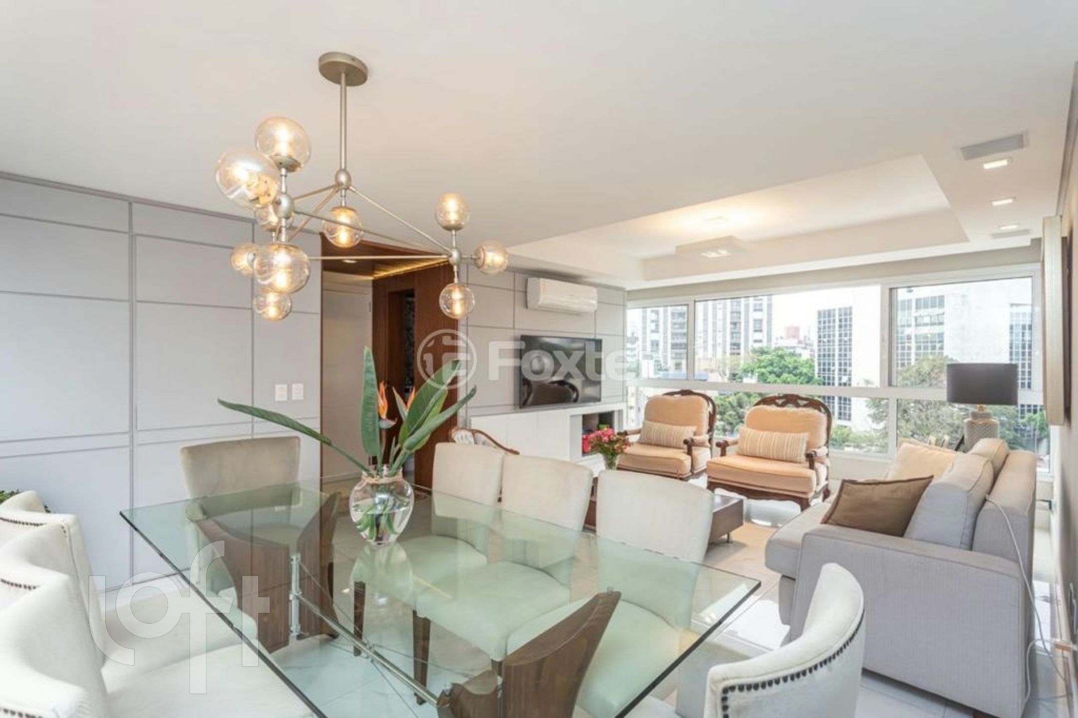 Apartamento com 103m², 3 dormitórios, 1 suíte, 2 vagas, Petrópolis em Porto Alegre