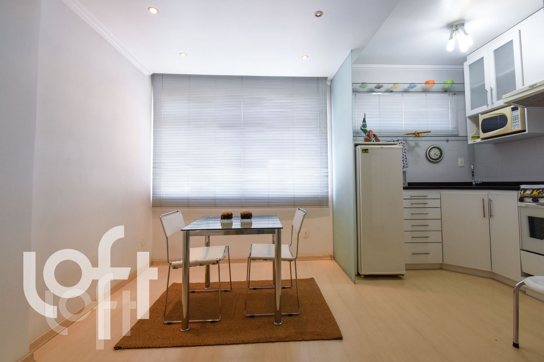 Apartamento à venda com 1 quarto, 35m² - Foto 17