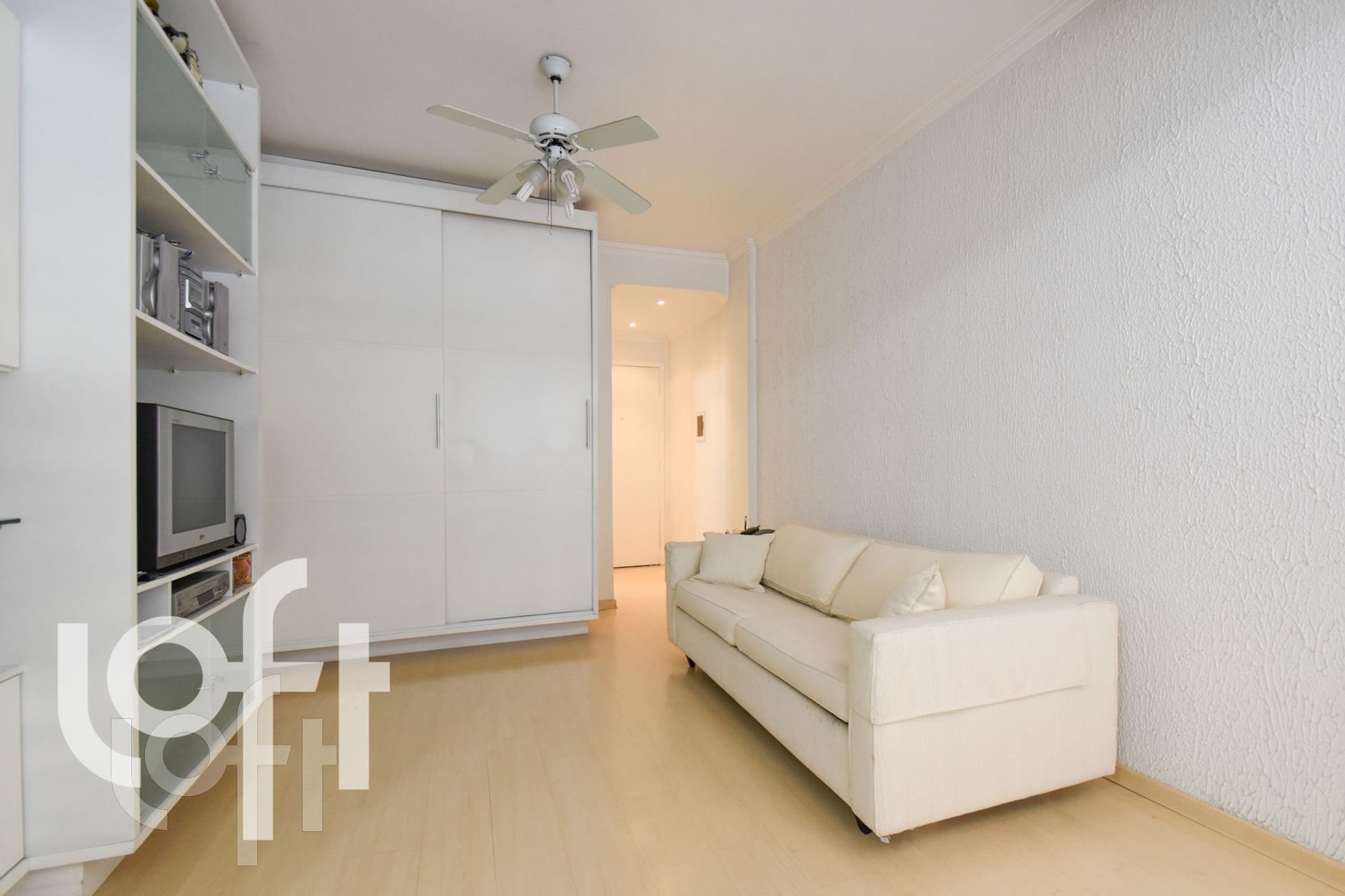 Apartamento à venda com 1 quarto, 35m² - Foto 13