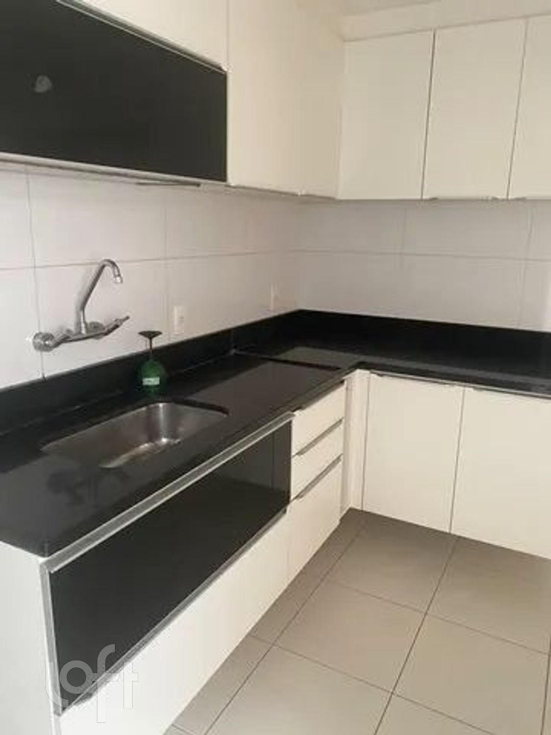 Apartamento à venda com 3 quartos, 192m² - Foto 7