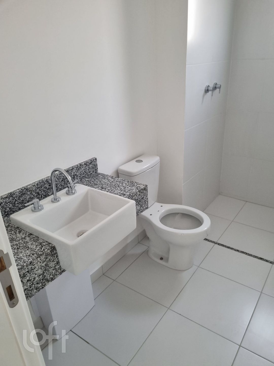 Apartamento à venda com 2 quartos, 81m² - Foto 11