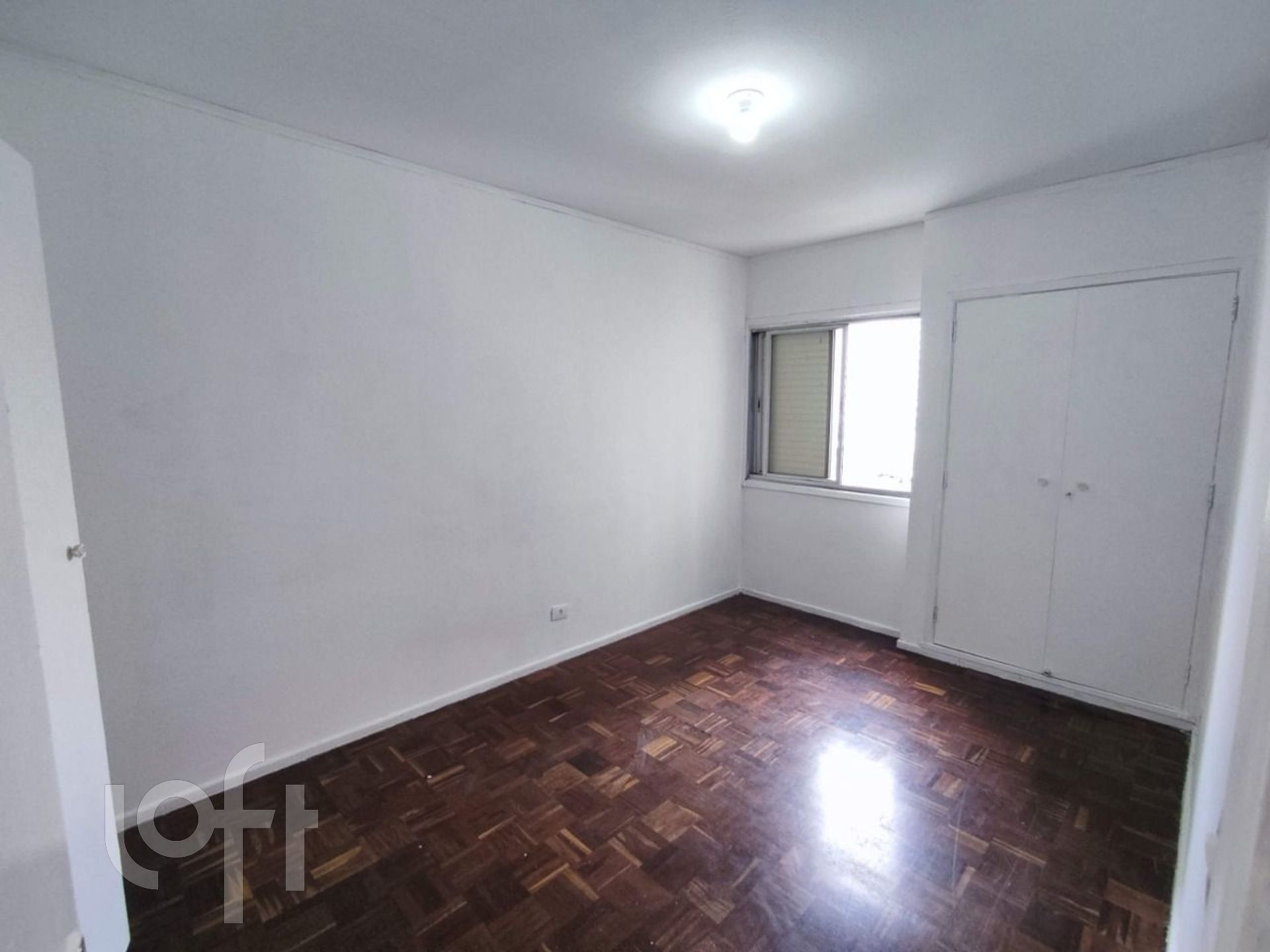 Apartamento à venda com 2 quartos, 70m² - Foto 12