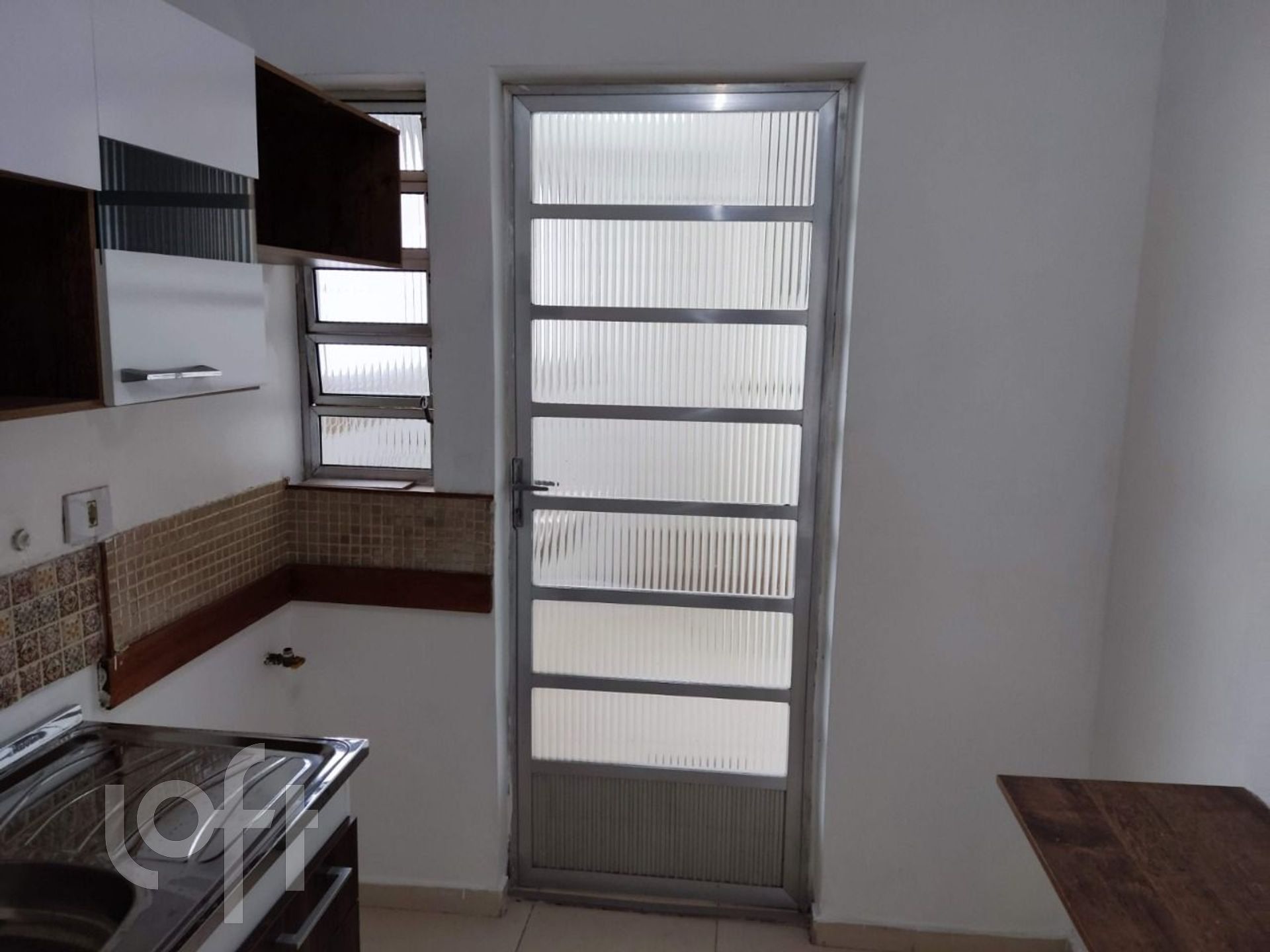 Apartamento à venda com 2 quartos, 70m² - Foto 6