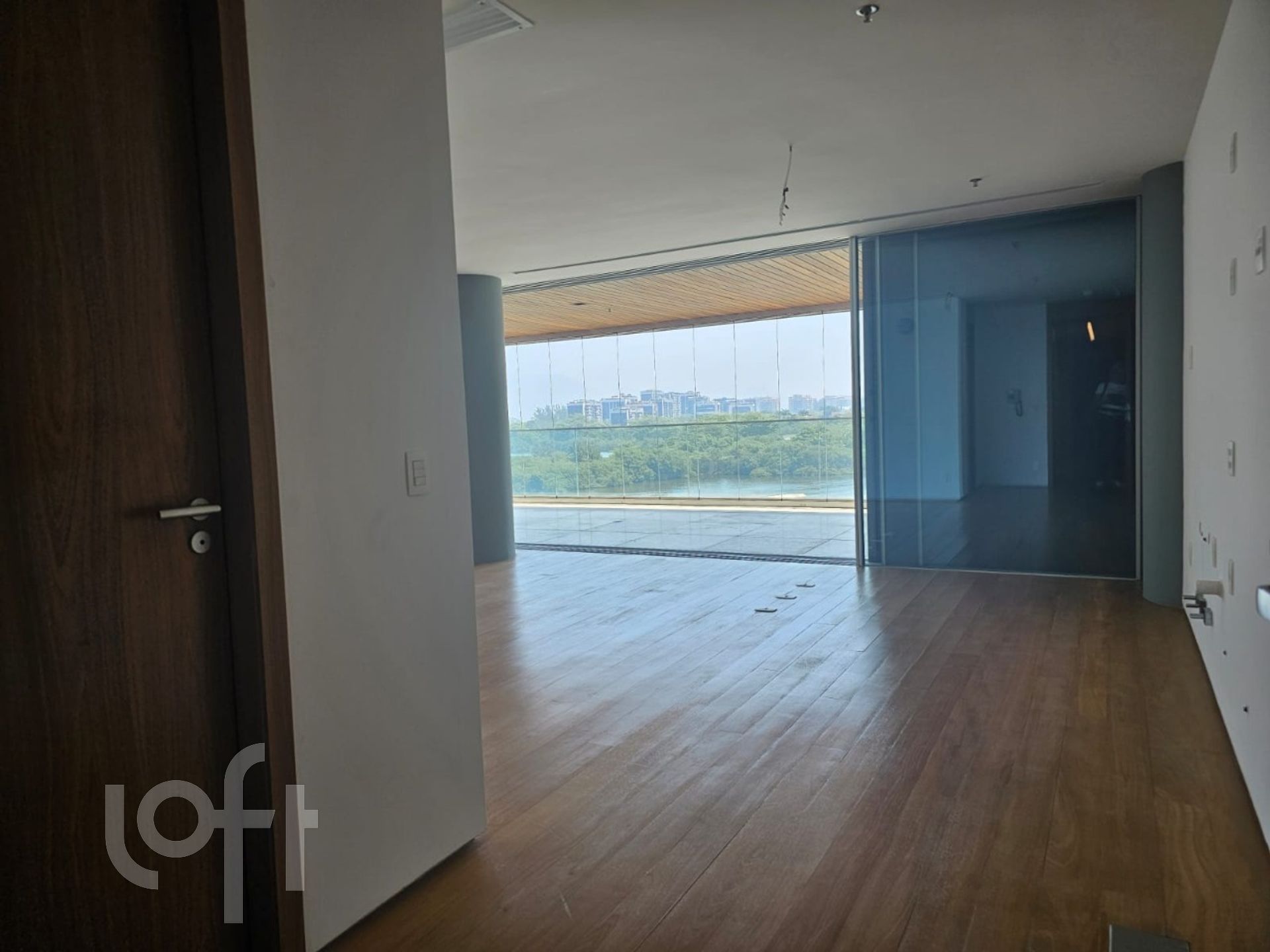 Apartamento à venda com 1 quarto, 131m² - Foto 9