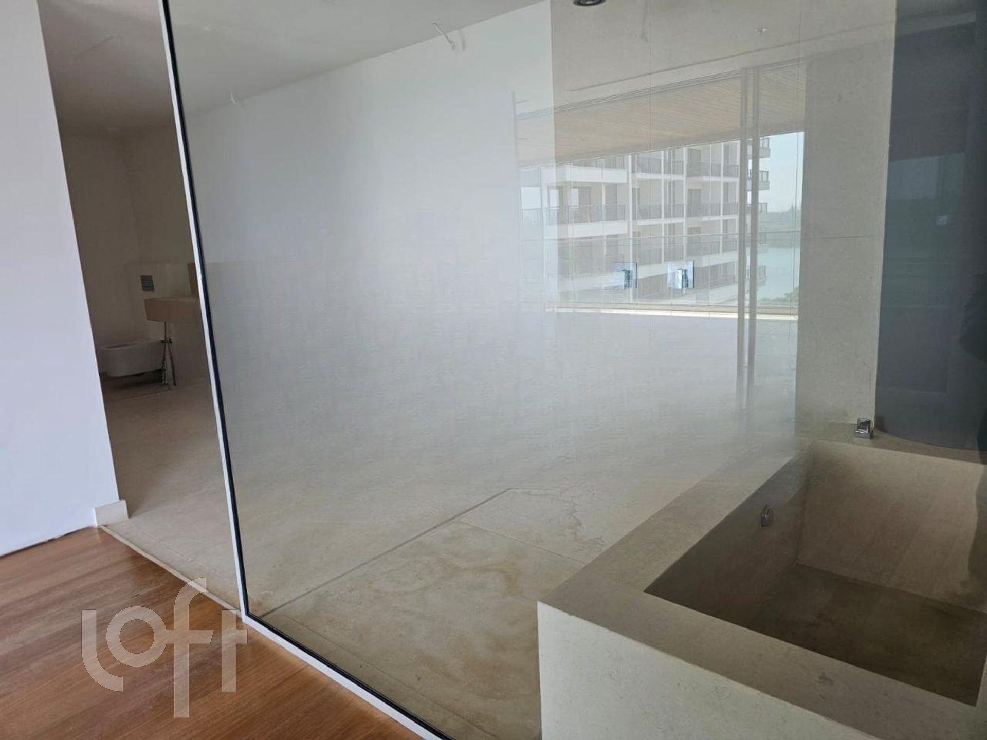 Apartamento à venda com 1 quarto, 131m² - Foto 22