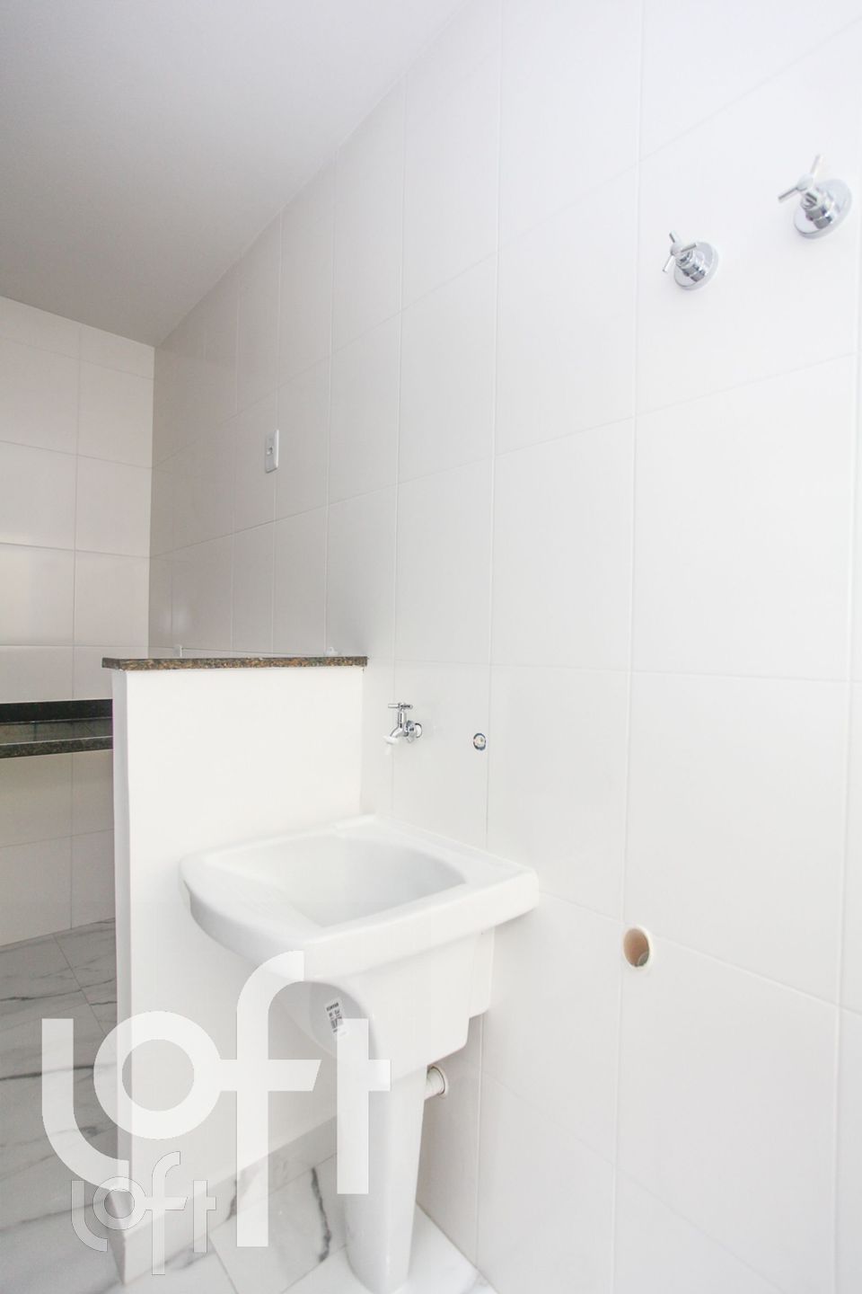 Apartamento à venda com 2 quartos, 43m² - Foto 24