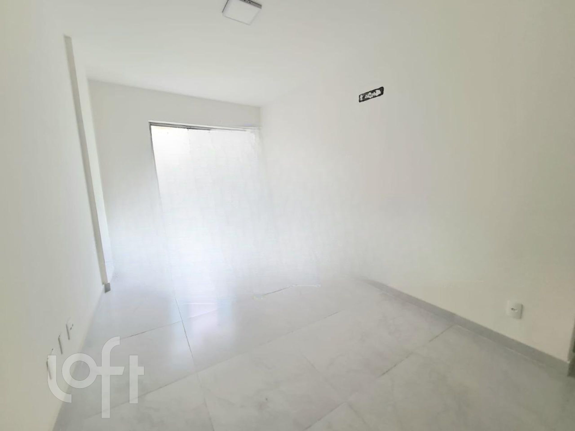 Apartamento à venda com 1 quarto, 50m² - Foto 5