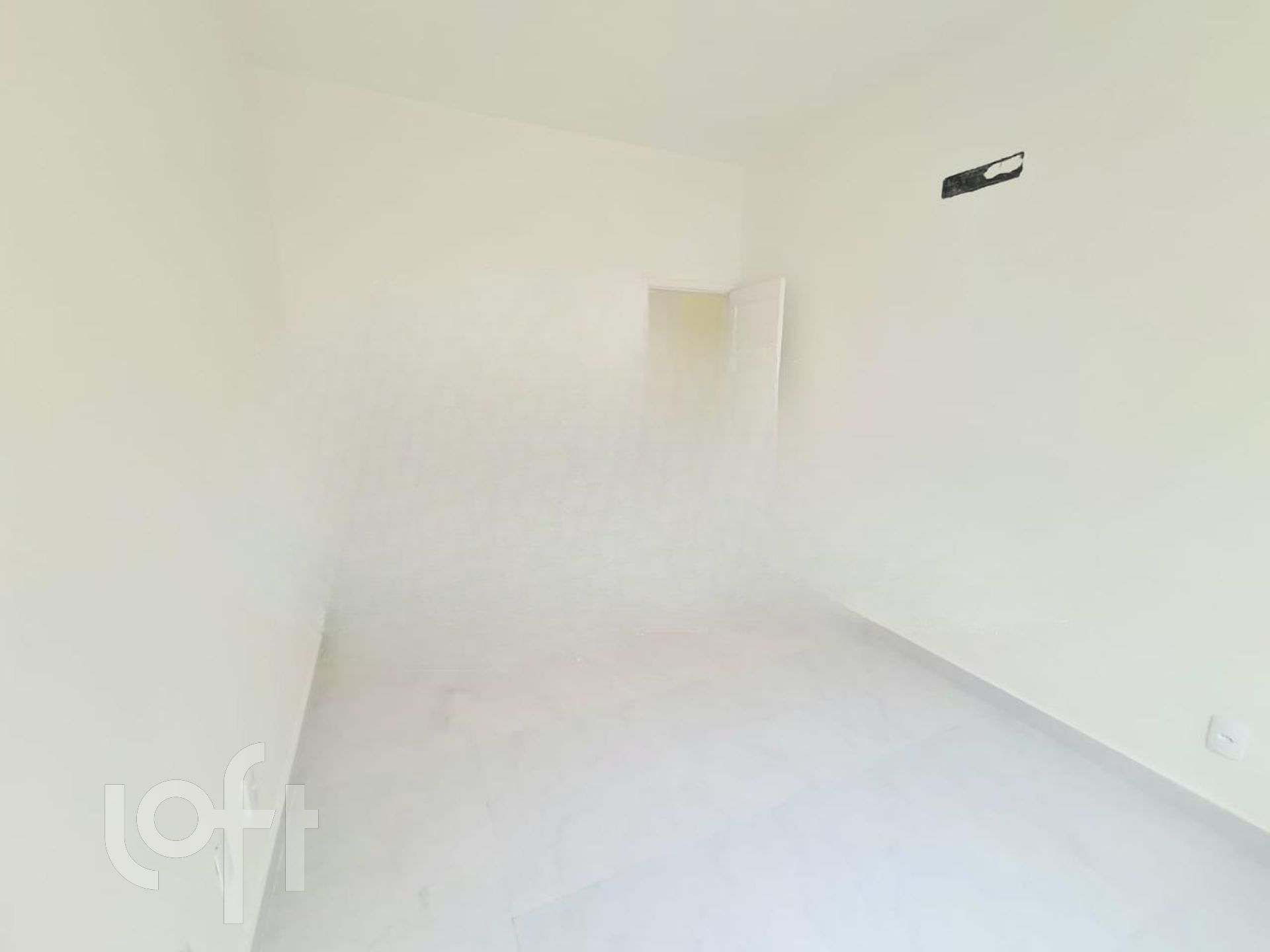 Apartamento à venda com 1 quarto, 50m² - Foto 13