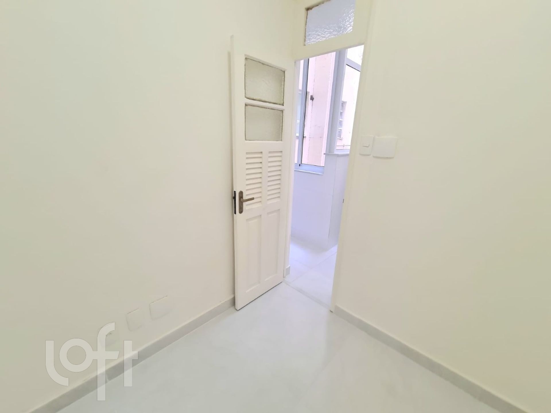 Apartamento à venda com 1 quarto, 50m² - Foto 24