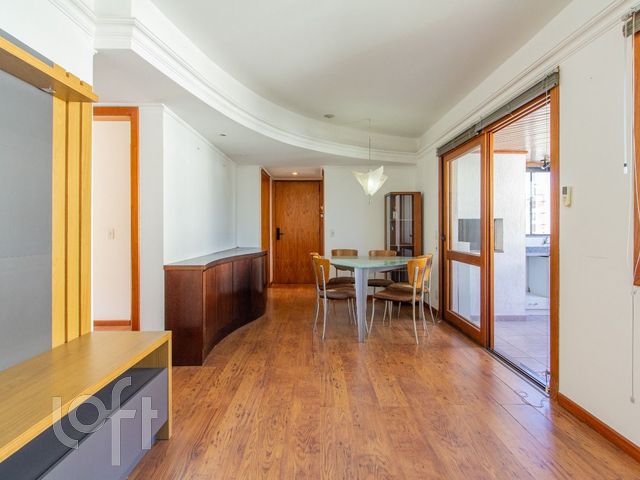 Apartamento com 72m², 2 dormitórios, 2 suítes, 2 vagas, Bela Vista em Porto Alegre