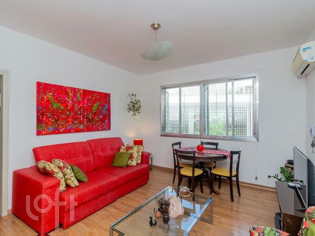 Apartamento com 73m², 2 dormitórios, Santana em Porto Alegre