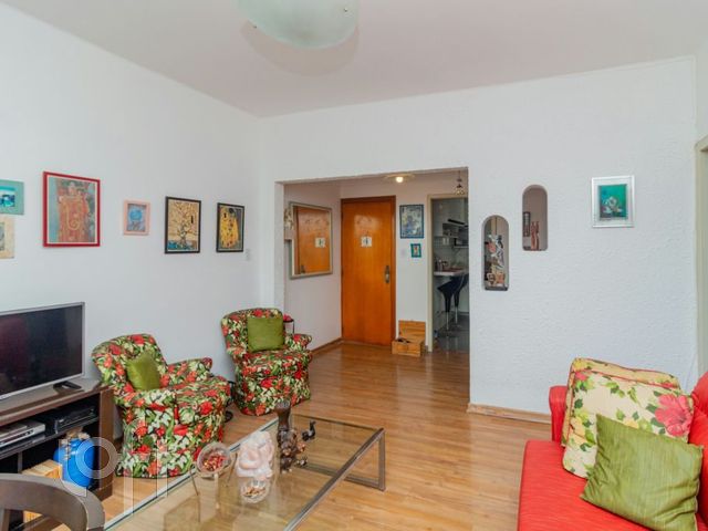 Apartamento com 73m², 2 dormitórios, Santana em Porto Alegre