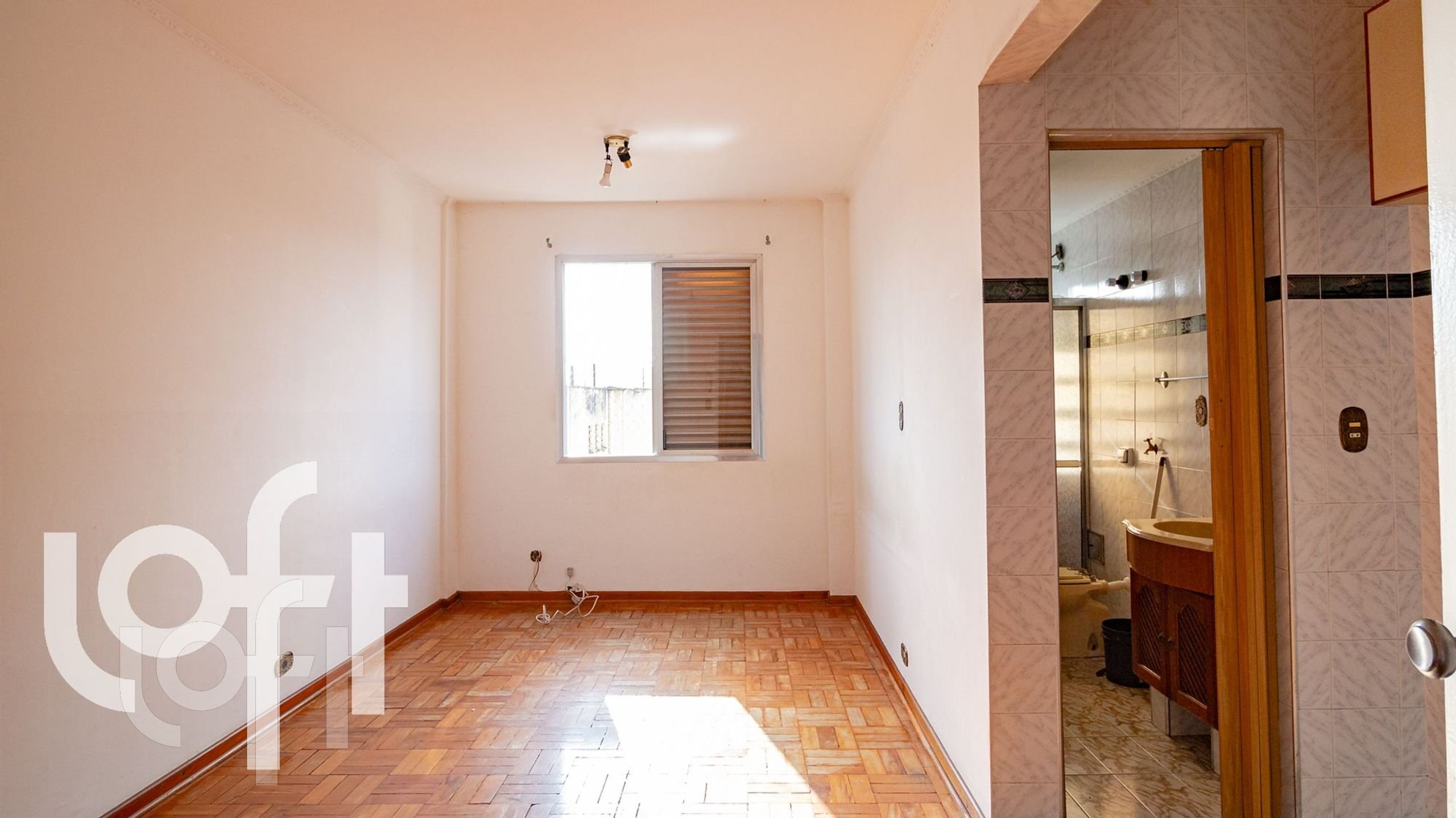 Apartamento à venda com 1 quarto, 23m² - Foto 2