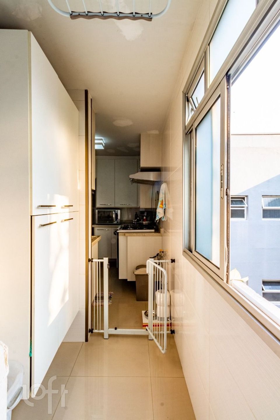 Apartamento à venda com 2 quartos, 64m² - Foto 8