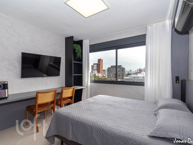 Apartamento com 30m², 1 dormitório, 1 vaga, Rio Branco em Porto Alegre