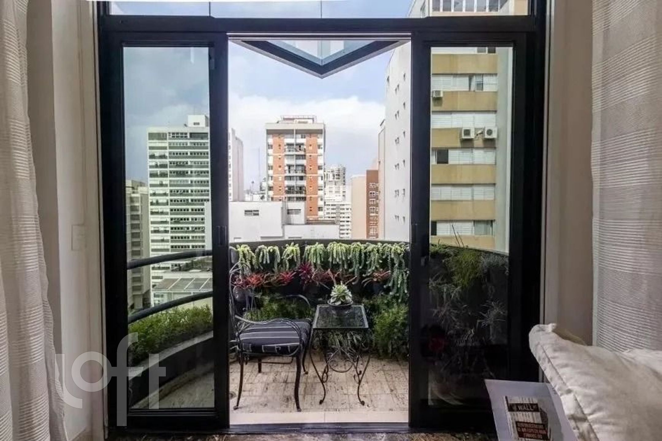 Apartamento à venda com 1 quarto, 75m² - Foto 6