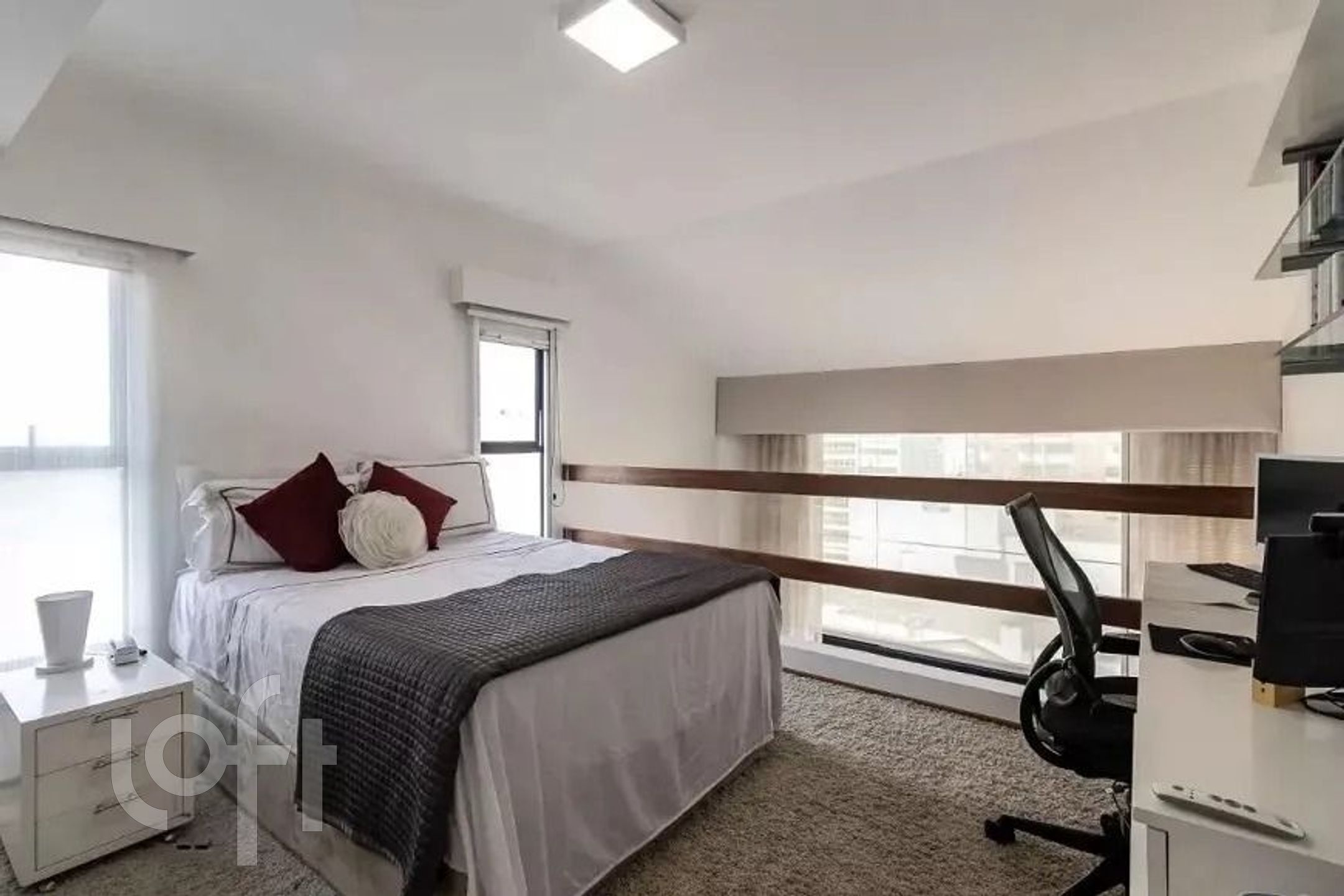 Apartamento à venda com 1 quarto, 75m² - Foto 1