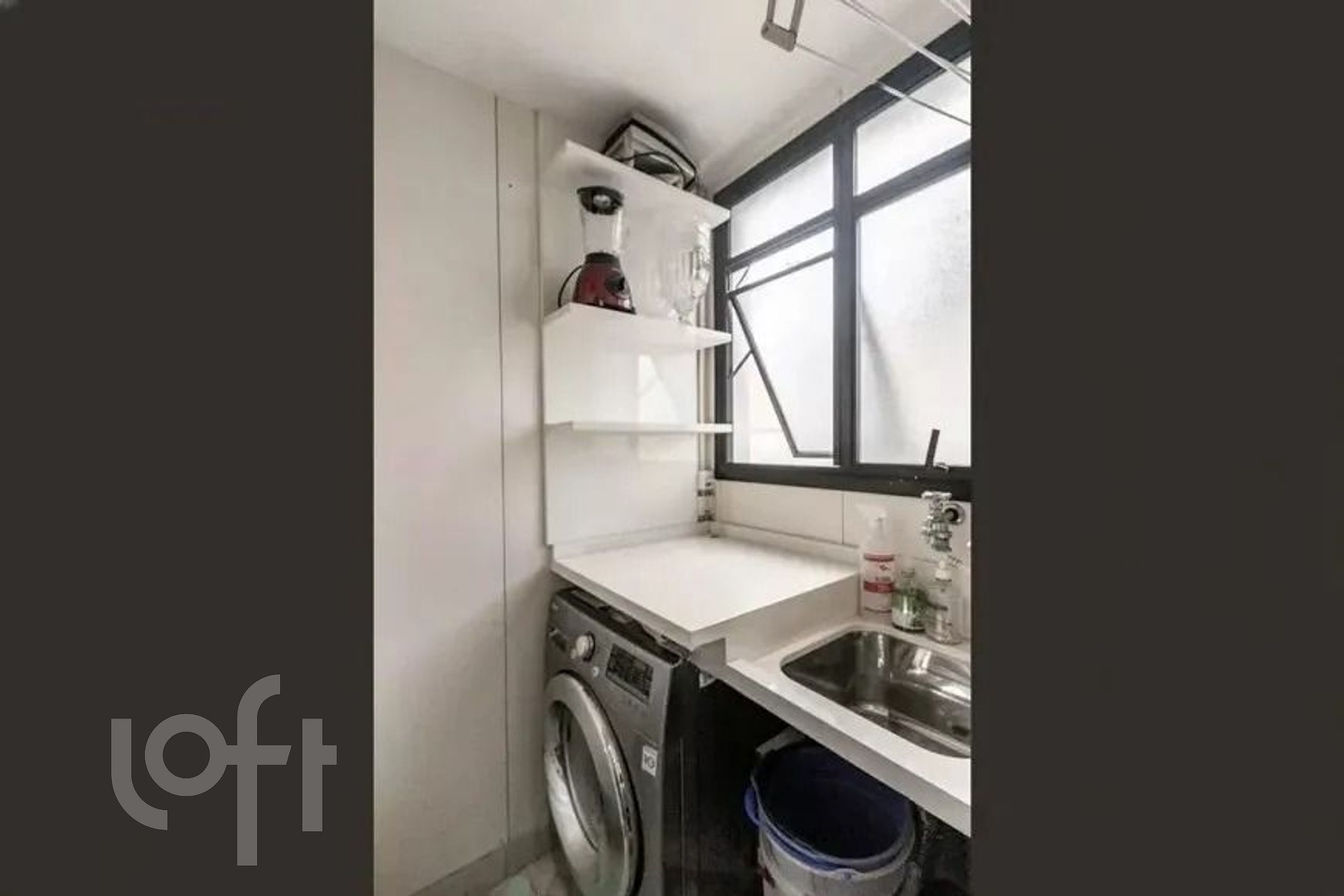 Apartamento à venda com 1 quarto, 75m² - Foto 18