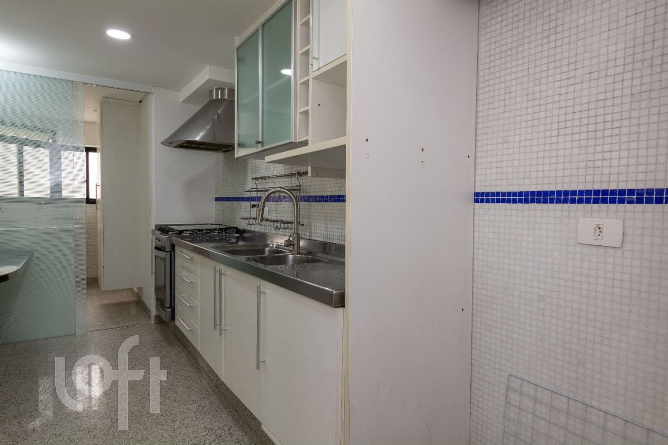 Apartamento à venda com 2 quartos, 162m² - Foto 12