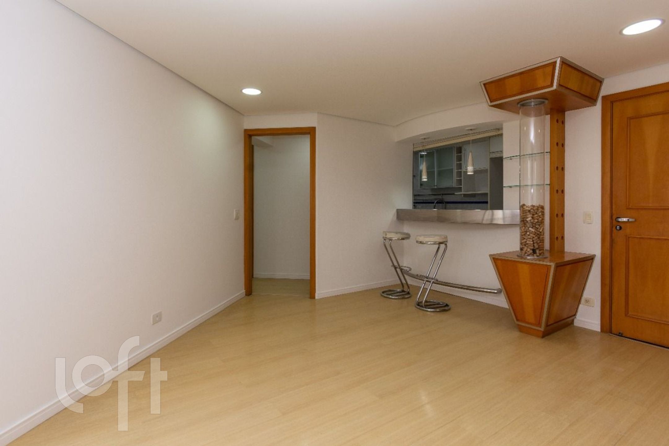 Apartamento à venda com 2 quartos, 162m² - Foto 3