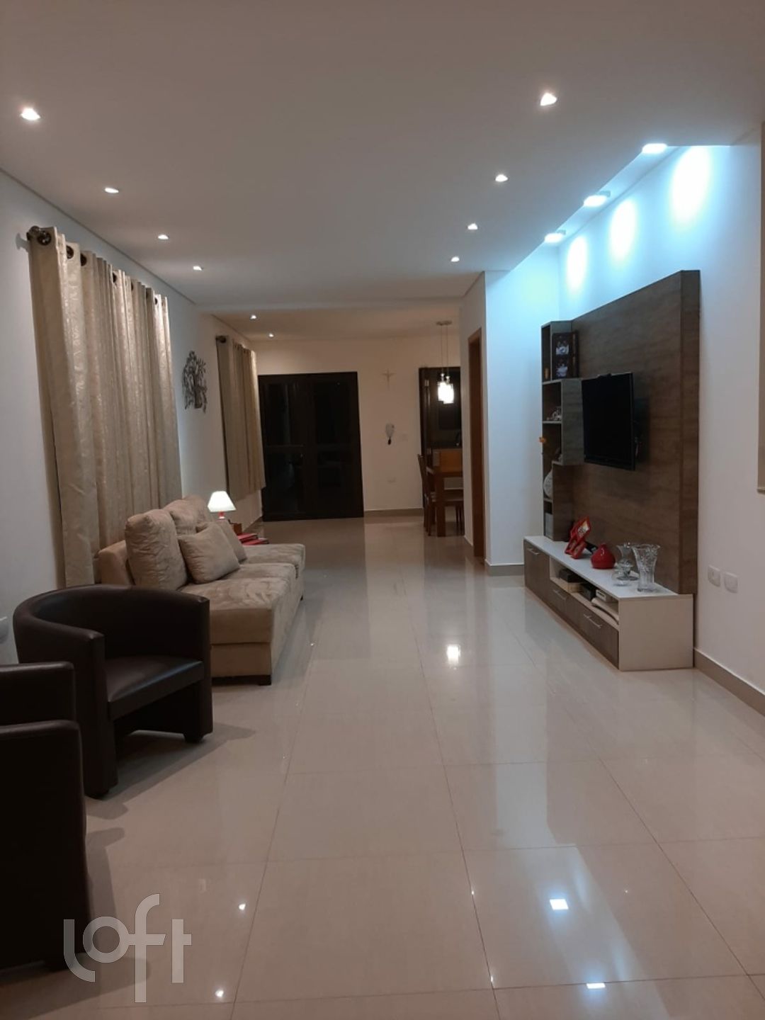 Casa à venda com 4 quartos, 270m² - Foto 10