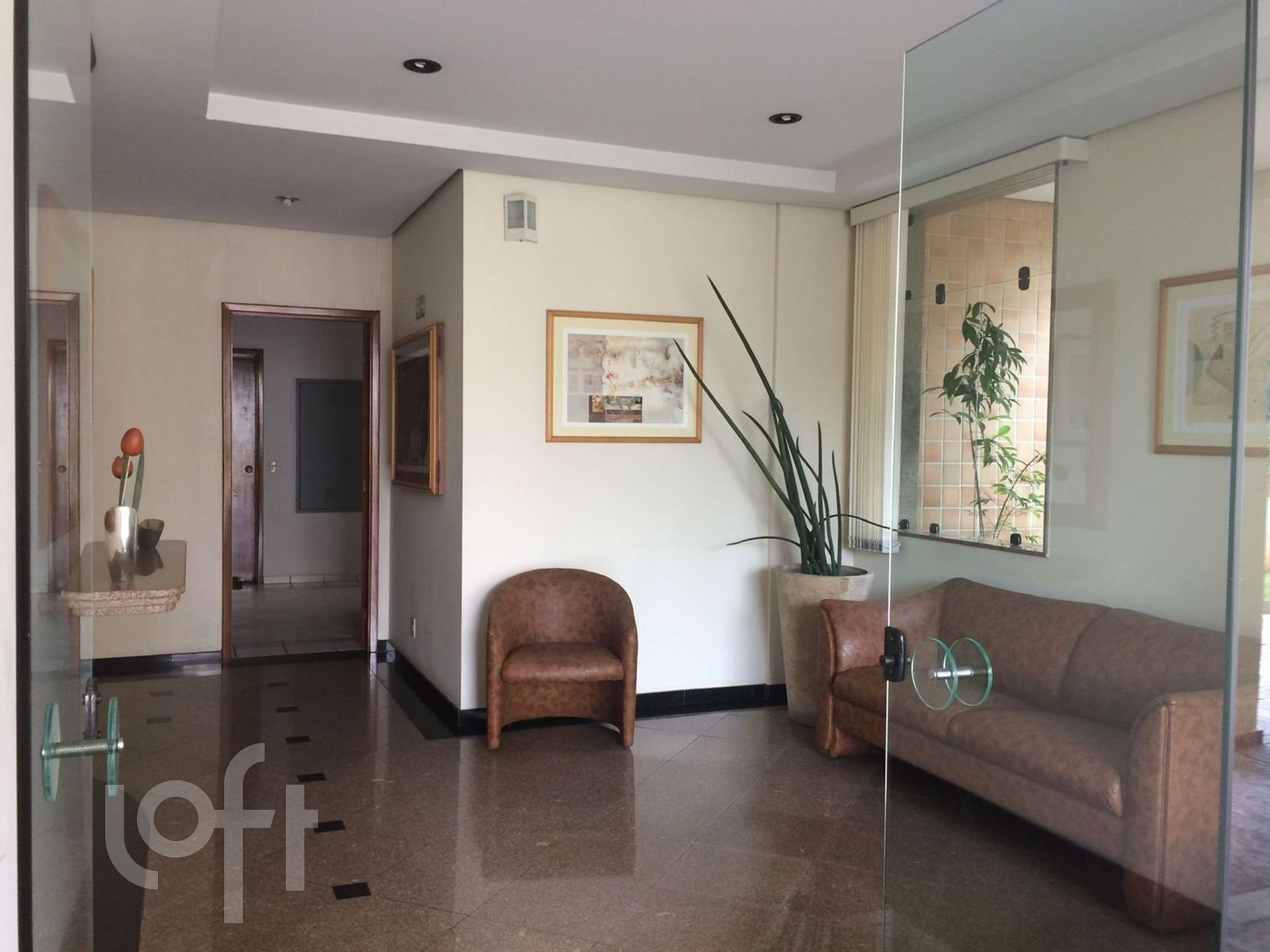 Apartamento à venda com 2 quartos, 70m² - Foto 13