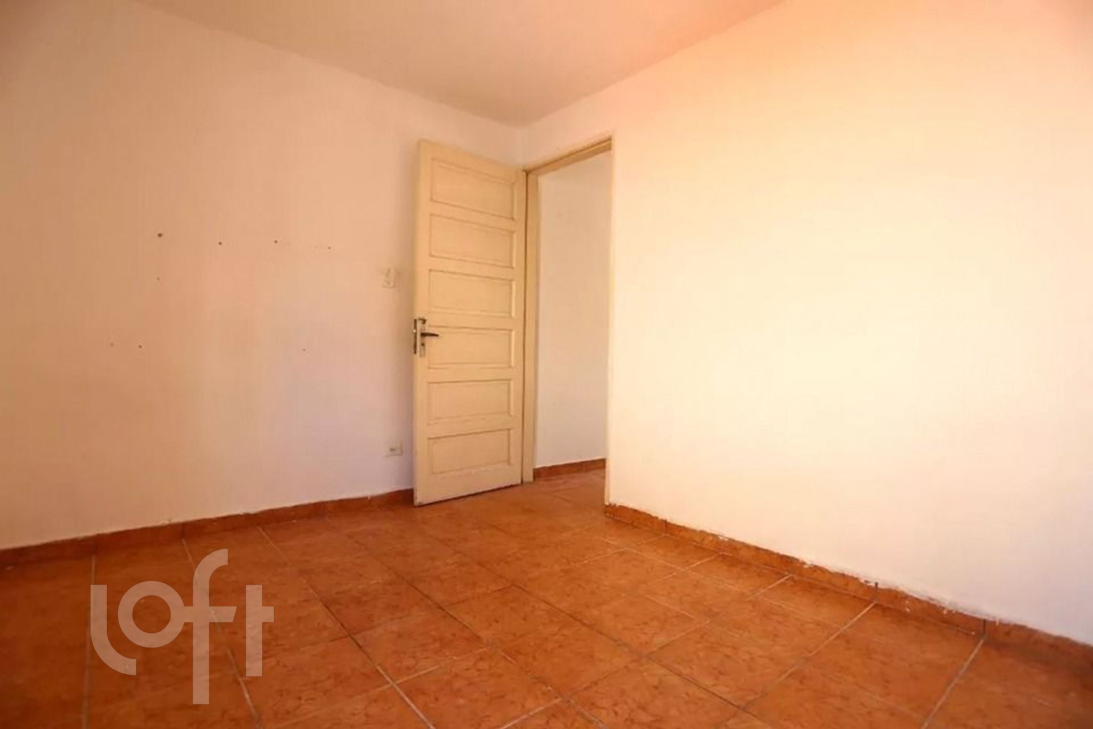 Casa à venda com 2 quartos, 60m² - Foto 12