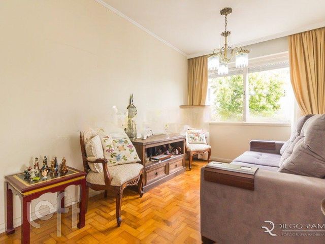 Apartamento com 84m², 3 dormitórios, 1 suíte, 1 vaga, Menino Deus em Porto Alegre