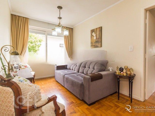 Apartamento com 84m², 3 dormitórios, 1 suíte, 1 vaga, Menino Deus em Porto Alegre