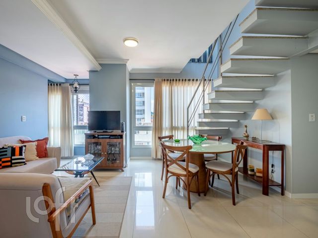 Apartamento com 134m², 2 dormitórios, 1 vaga, Menino Deus em Porto Alegre