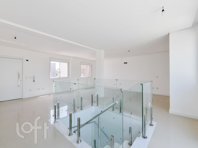 Apartamento com 243m², 3 dormitórios, 1 suíte, 2 vagas, Higienópolis em Porto Alegre