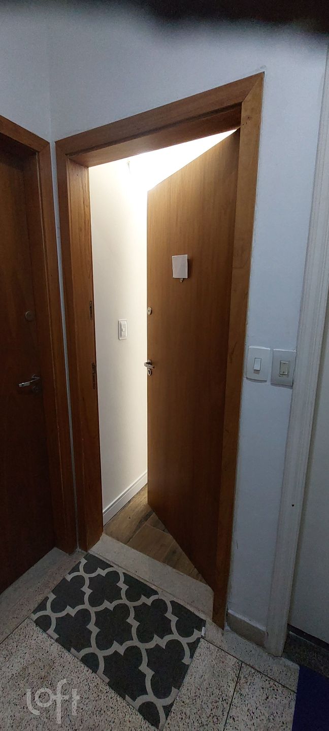 Apartamento à venda com 2 quartos, 64m² - Foto 9