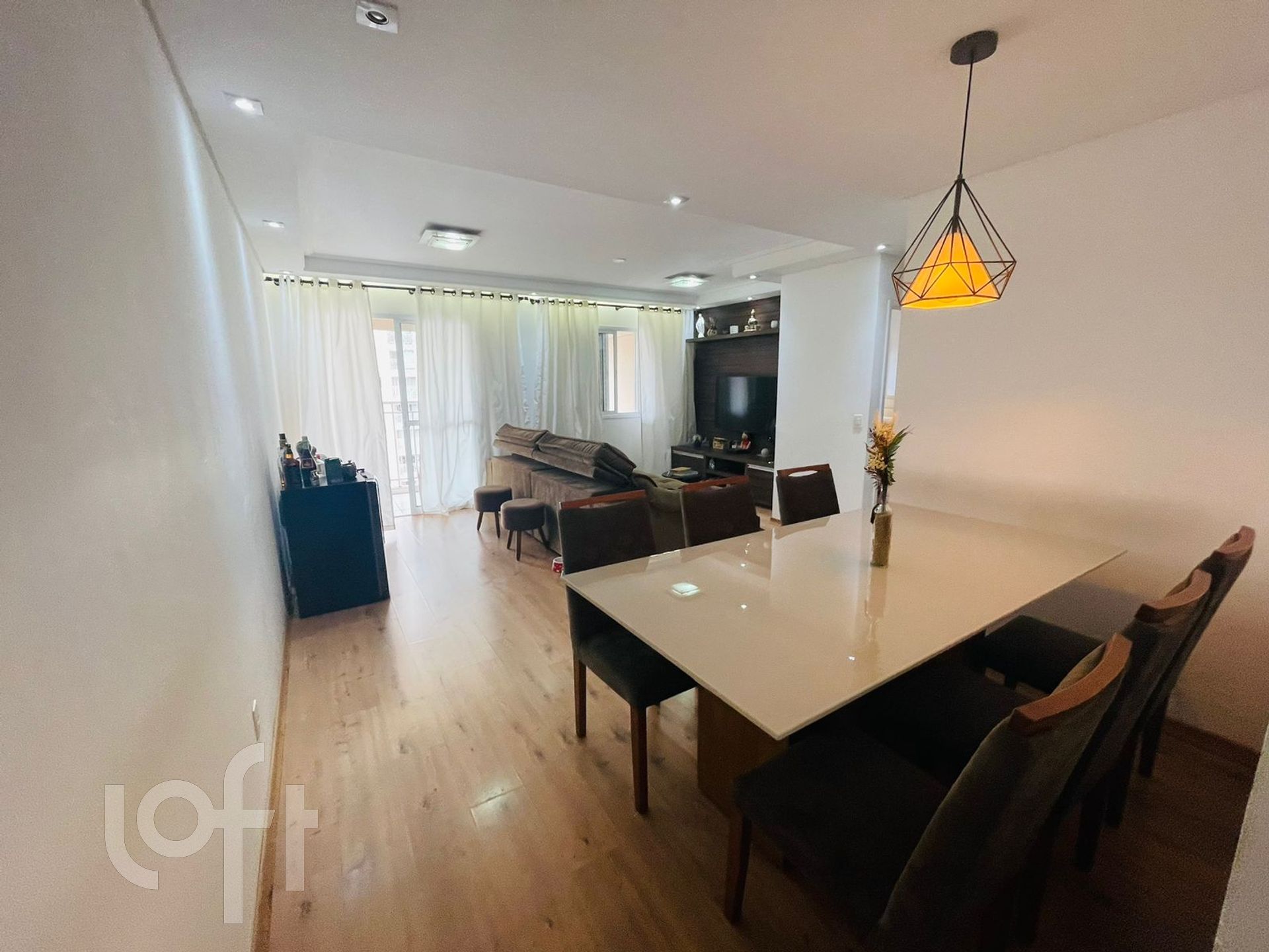 Apartamento à venda com 2 quartos, 76m² - Foto 9