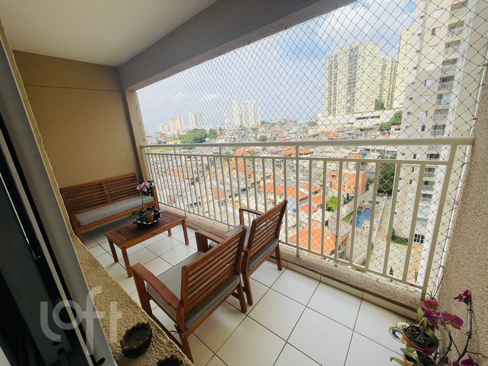 Apartamento à venda com 2 quartos, 76m² - Foto 1