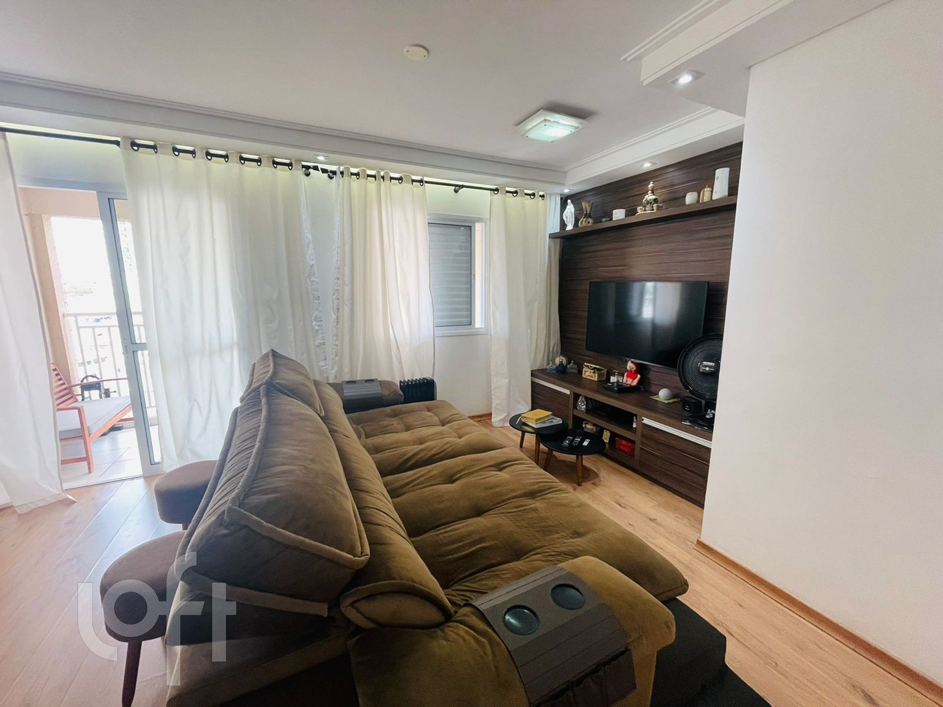 Apartamento à venda com 2 quartos, 76m² - Foto 3