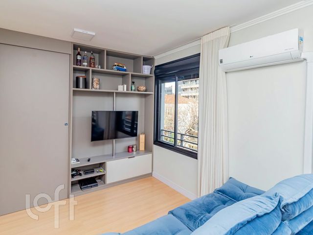 Apartamento com 43m², 1 dormitório, 1 vaga, Auxiliadora em Porto Alegre