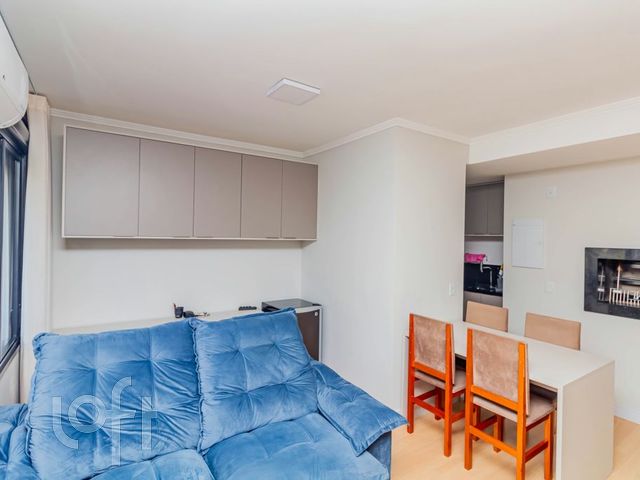 Apartamento com 43m², 1 dormitório, 1 vaga, Auxiliadora em Porto Alegre
