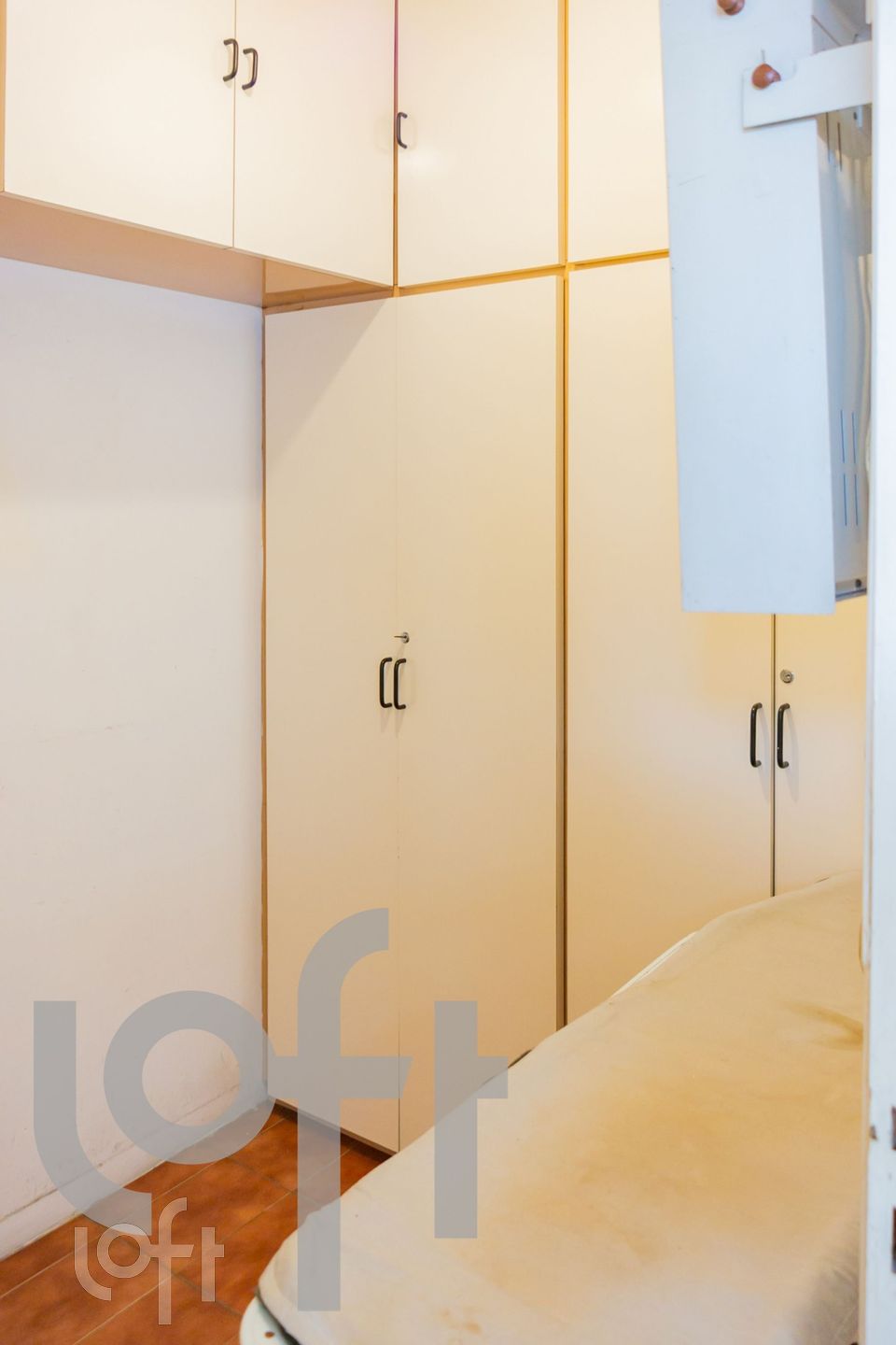 Apartamento à venda com 3 quartos, 117m² - Foto 2