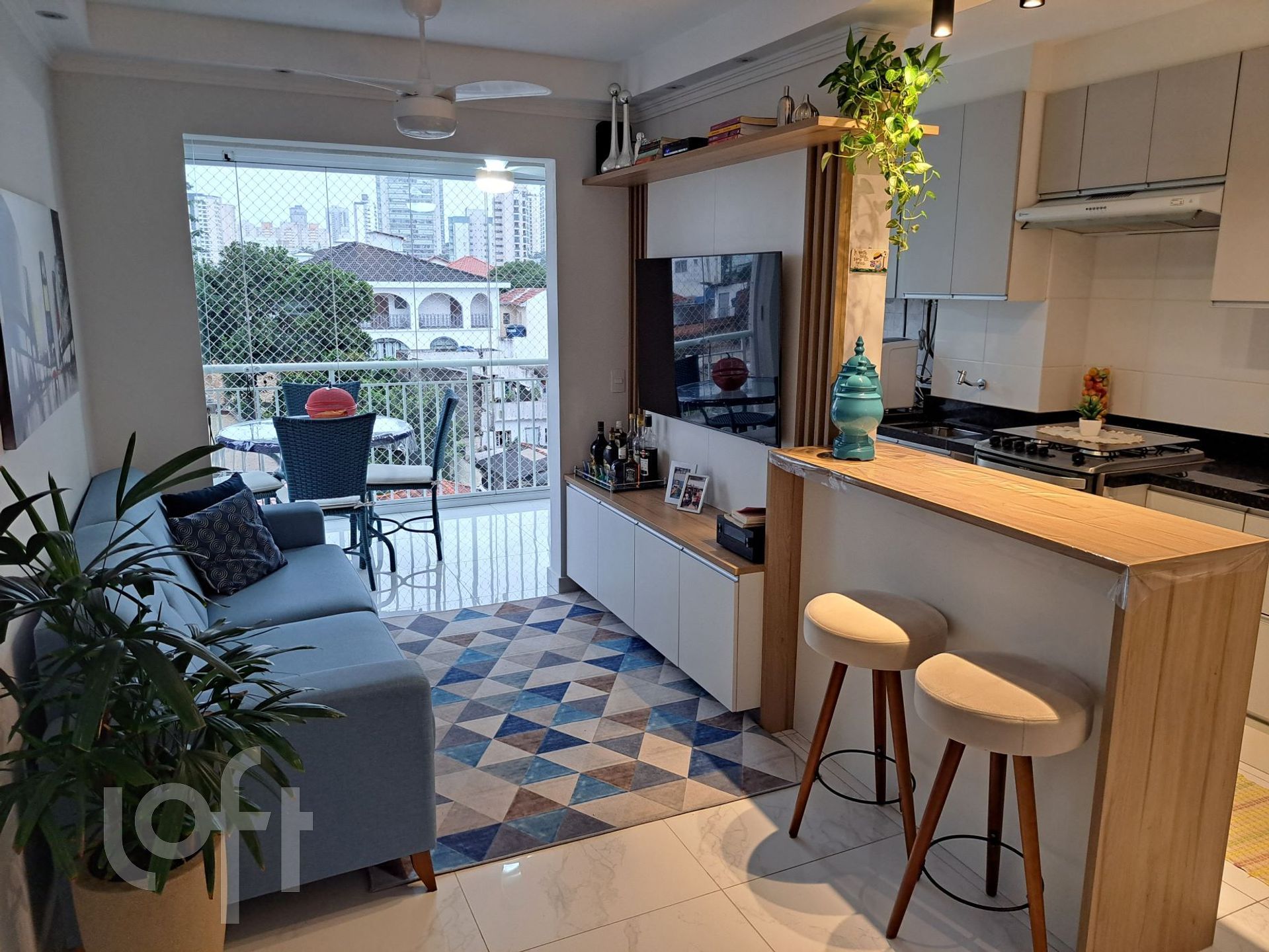 Apartamento à venda com 2 quartos, 47m² - Foto 1