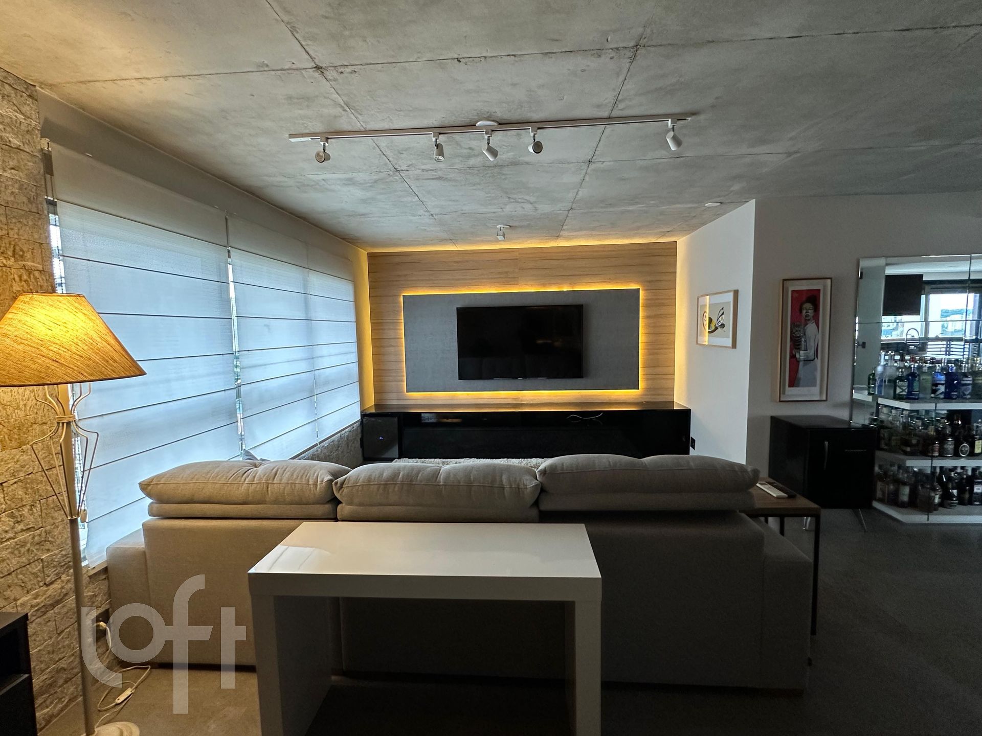 Apartamento à venda com 1 quarto, 90m² - Foto 6