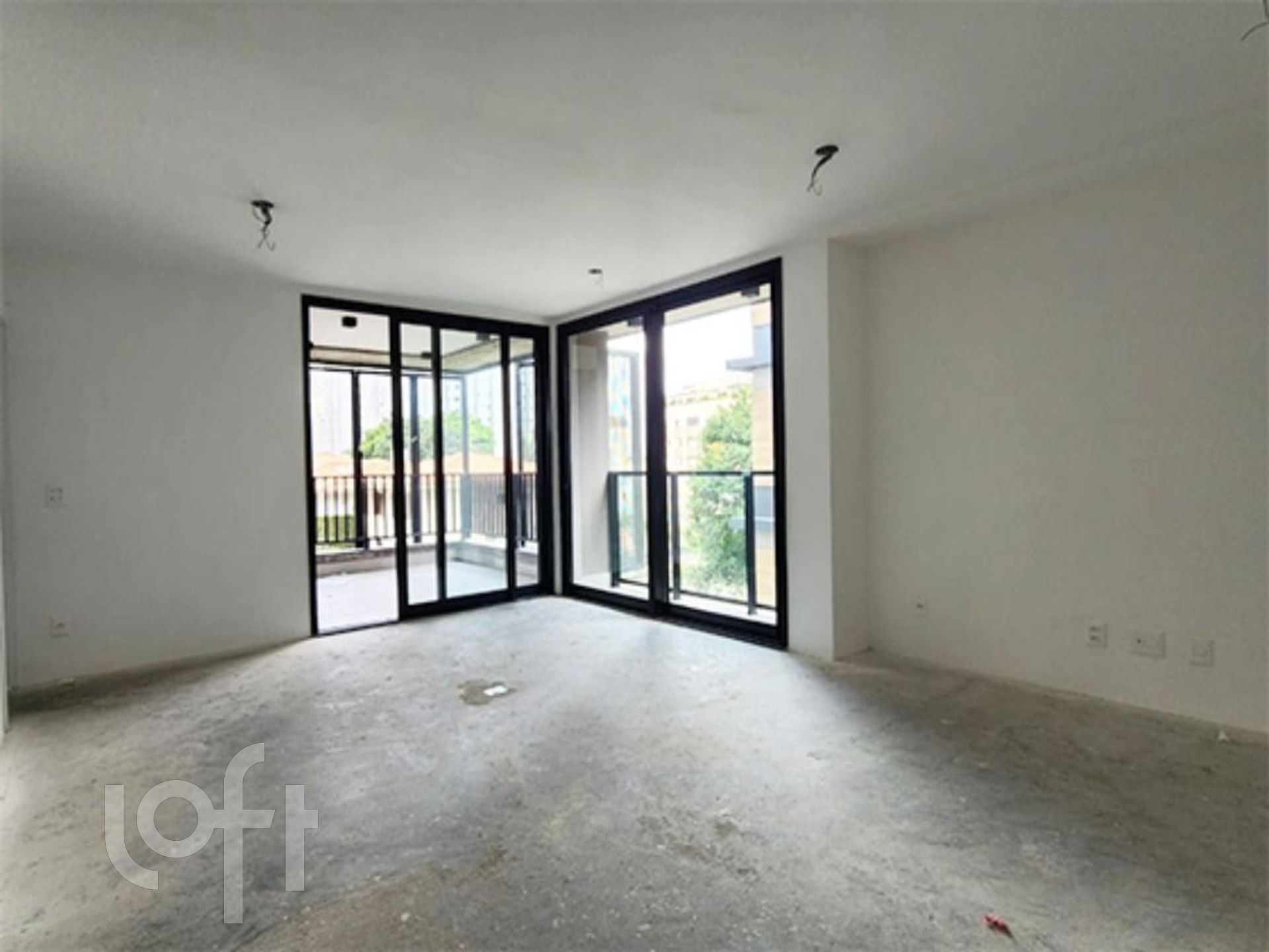 Apartamento à venda com 3 quartos, 128m² - Foto 2