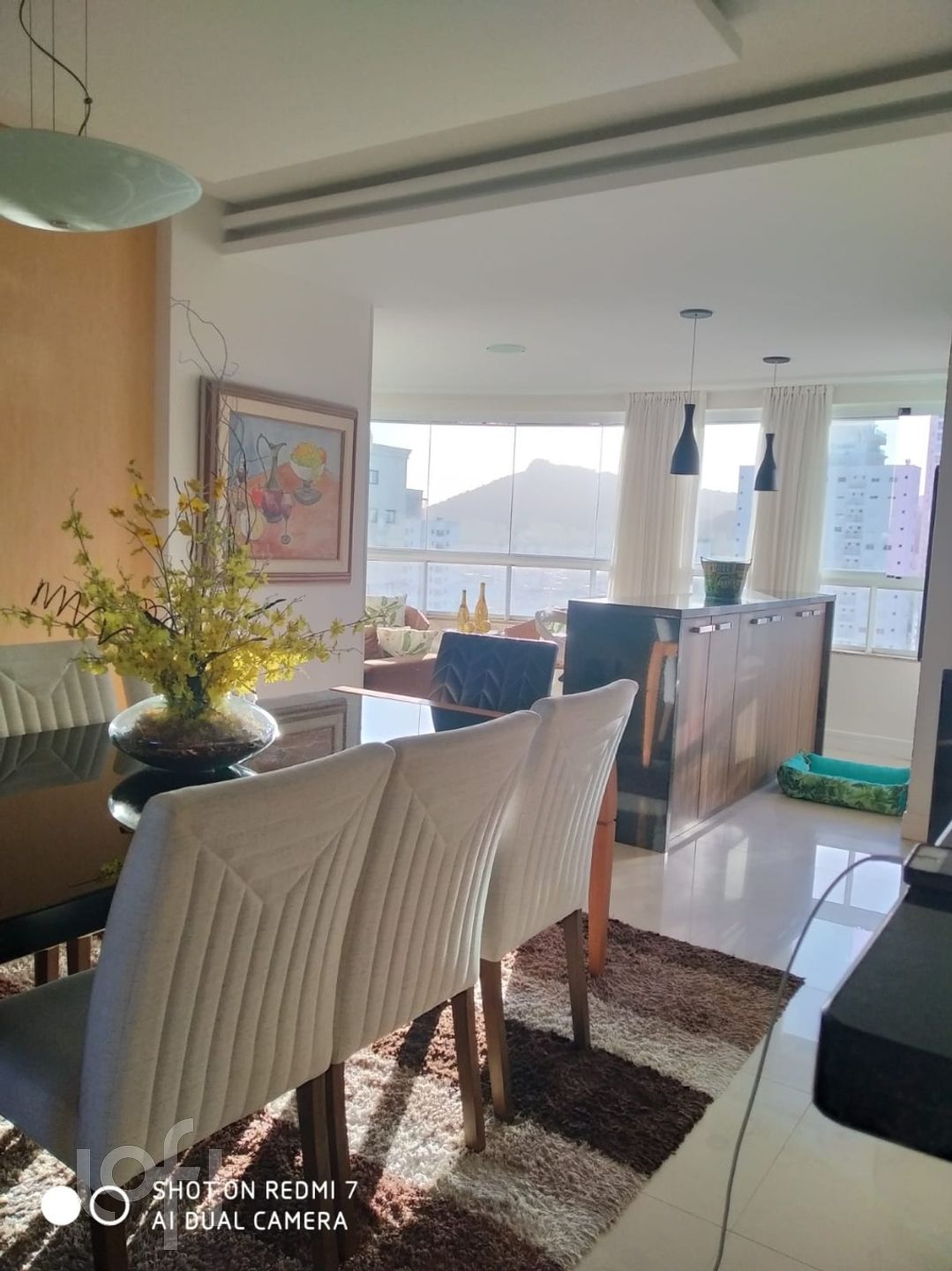 Apartamentos com 123m², 3 quartos, 1 suíte, 2 garagens, no bairro Centro em Balneário Camboriú